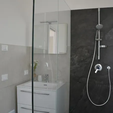 Apartment Aurora - Villaggio Di Mary
